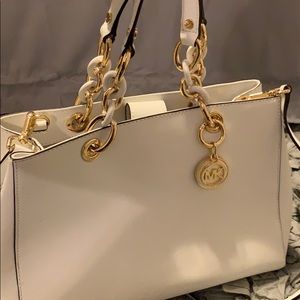 Authentic Michael Kors purse